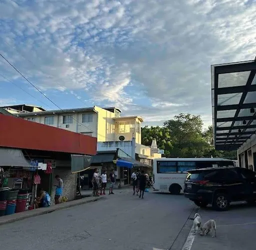 Lawton Residences 2e *